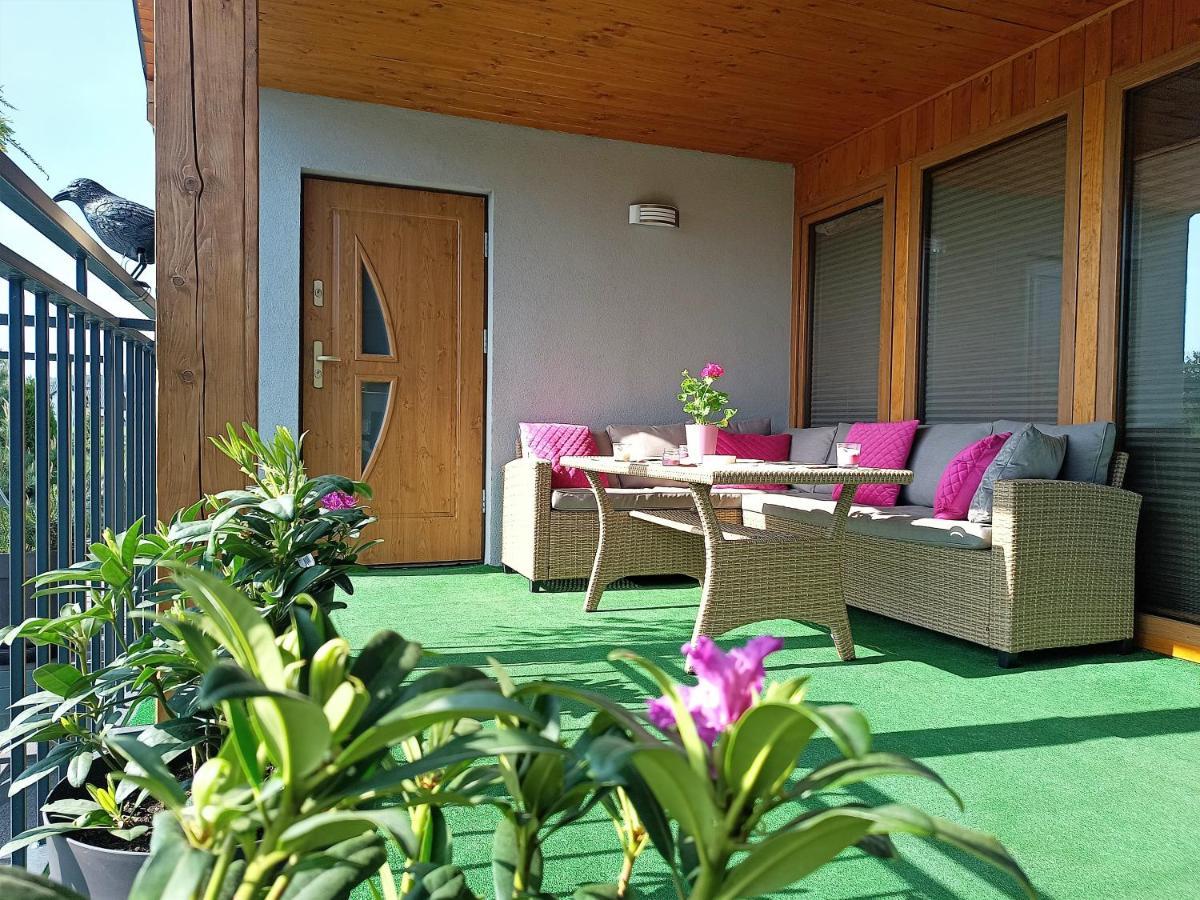 Barytowy Apartament ทานอฟสเก กูเร ภายนอก รูปภาพ